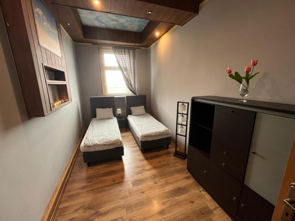 Apartament Centrum-Zwyciestwa Gliwice Buitenkant foto